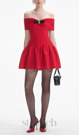 RED OFF-SHOUDER KNIT BOW MINI DRESS