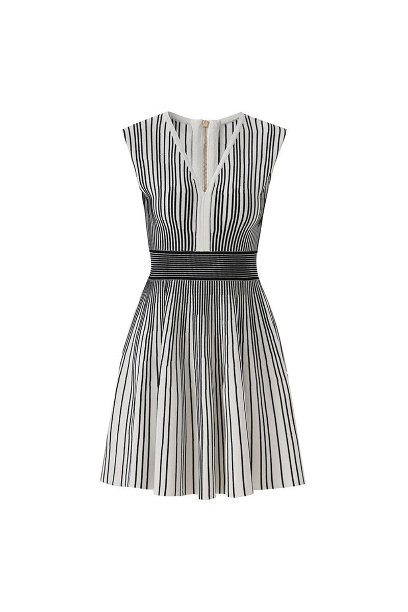 Two-tone v-neck sleeveless flared knit mini dress