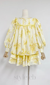 MABEL LAYER TRIM PRINT LANTERN SLEEVE MINI DRESS IN YELLOW