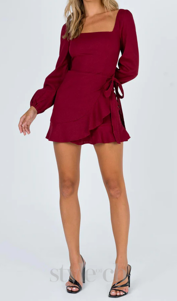 Square neckline mini dress in Burgundy