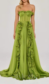 ZONA FRILL SWEETHEART NECK SLEEVELESS MAXI DRESS IN GREEN