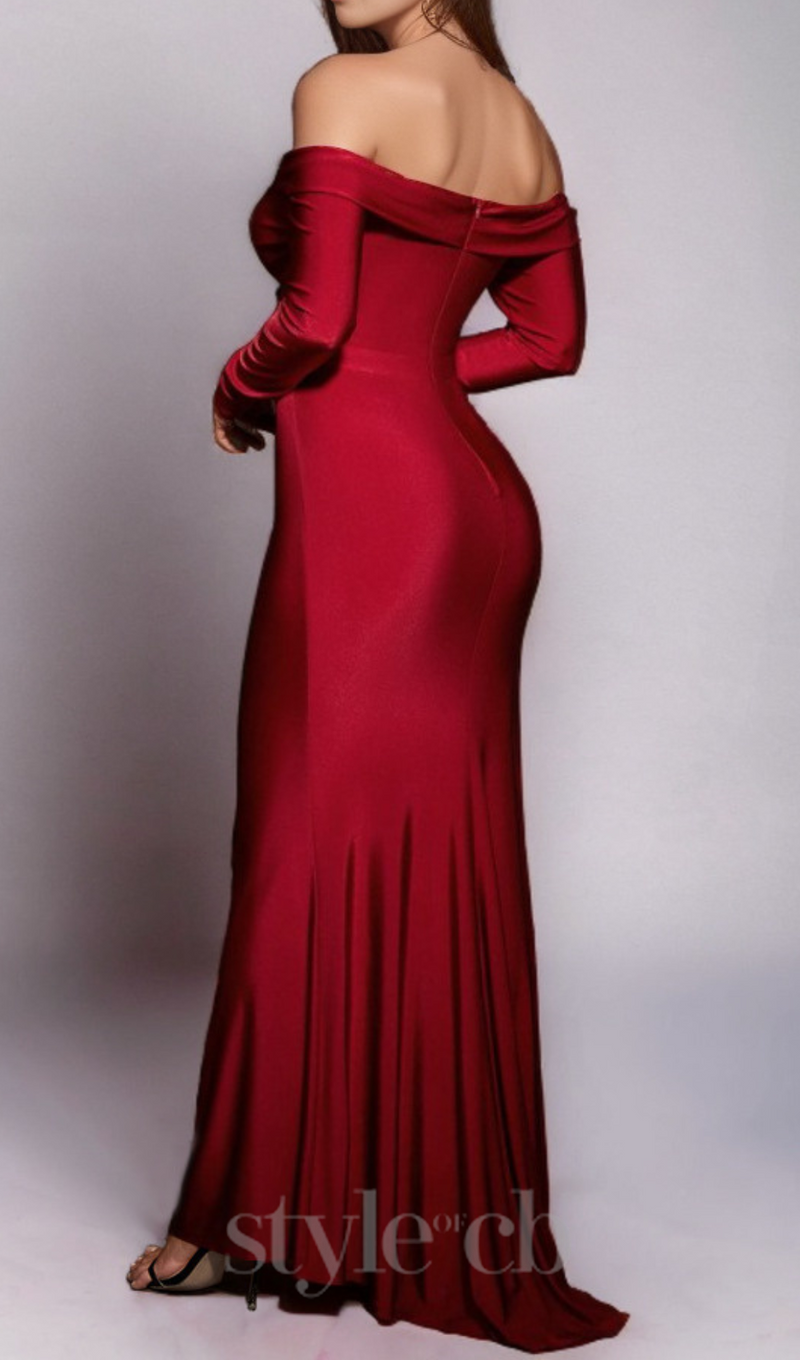 Jersey ruched Off-Shoulder Maxi Dress in red