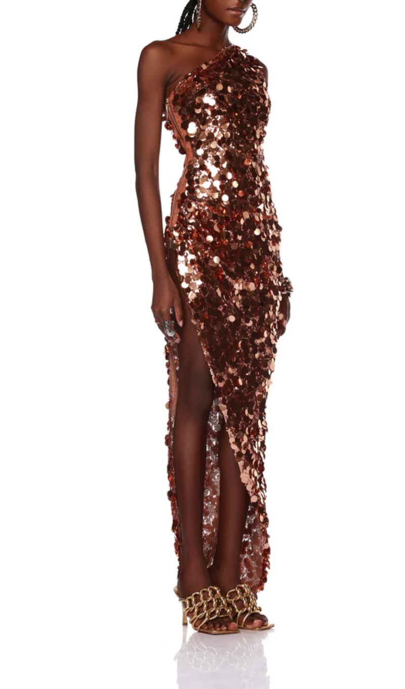 SEQUIN ONE-SHOULDER GOLD GOWN