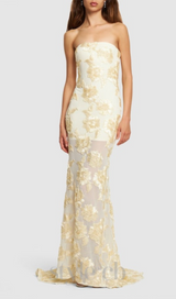 EMBROIDERED STRAPLESS GOWN IN APRICOT