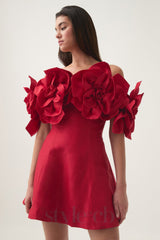 Etta flower strapless mini dress in red