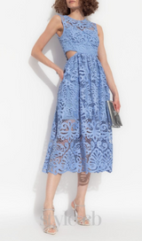 FANNY CUT-OUT LACE EMBROIDERY MIDI DRESS IN BLUE