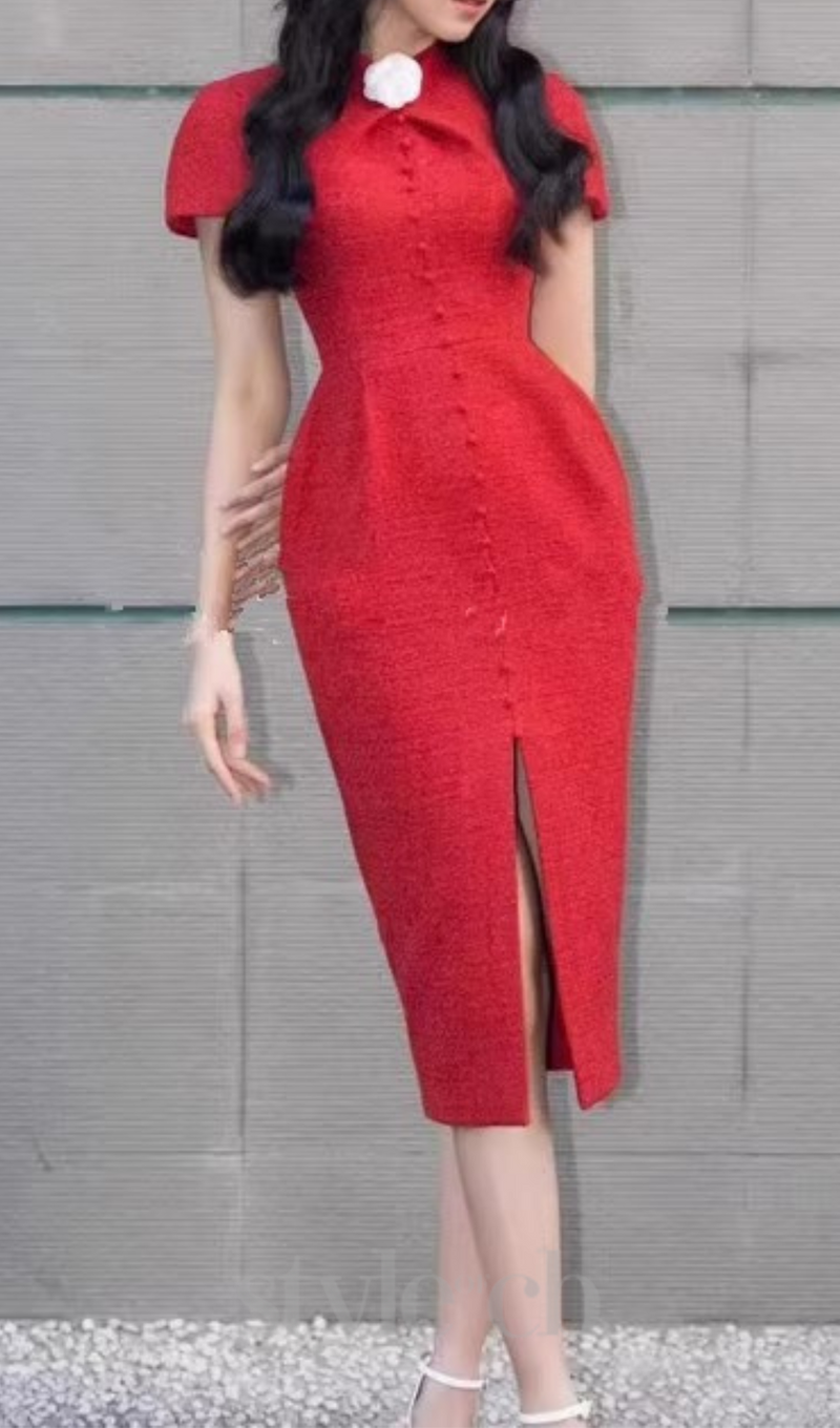 THERA HIGH COLLAR SINGLE BREASTED MIDI DRESS IN RED