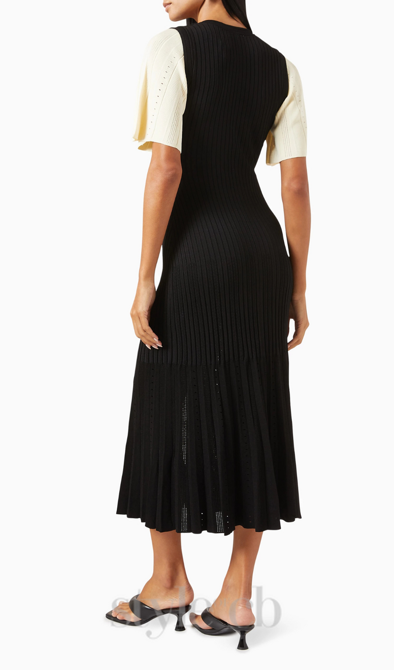 beulah knit midi dress in black