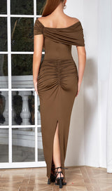 BROWN ONE-SHOULDER HIP-HUGGING DRESS