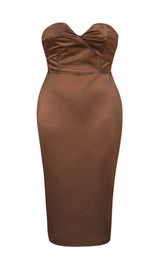 CARAMEL COLOUR STRAPLESS BACKLESS PLEATED HIP-HUGGING SILK MIDI DRESS