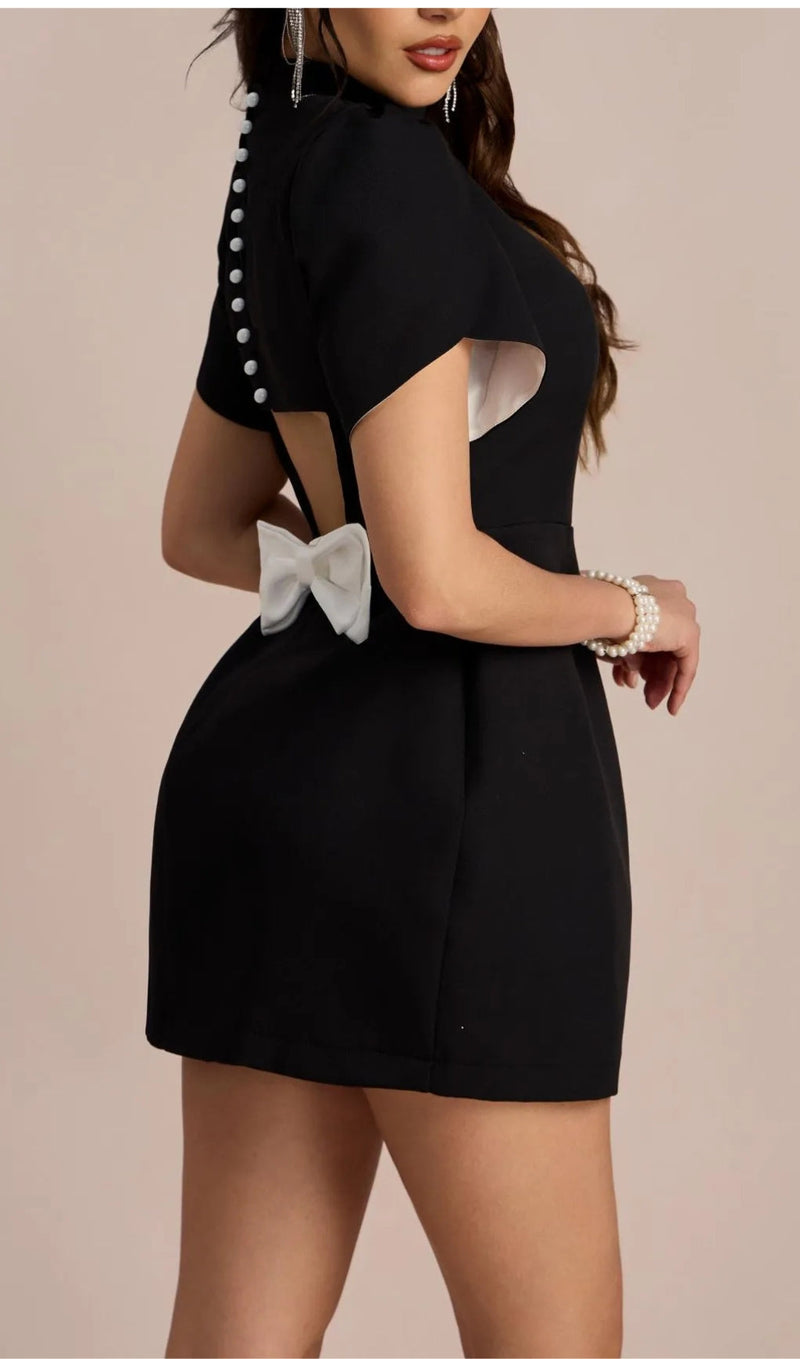 FANNY BACK CUT-OUT BOWKNOT BLACK MINI DRESS