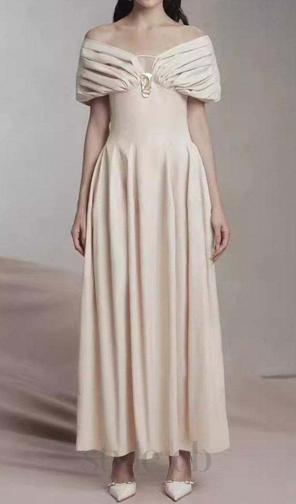RUCHED SHOULDER MAXI DRESS IN APRICOT