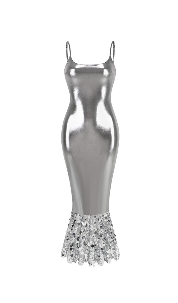 SEQUIN FLUTED MAXI DRESS IN SILVER