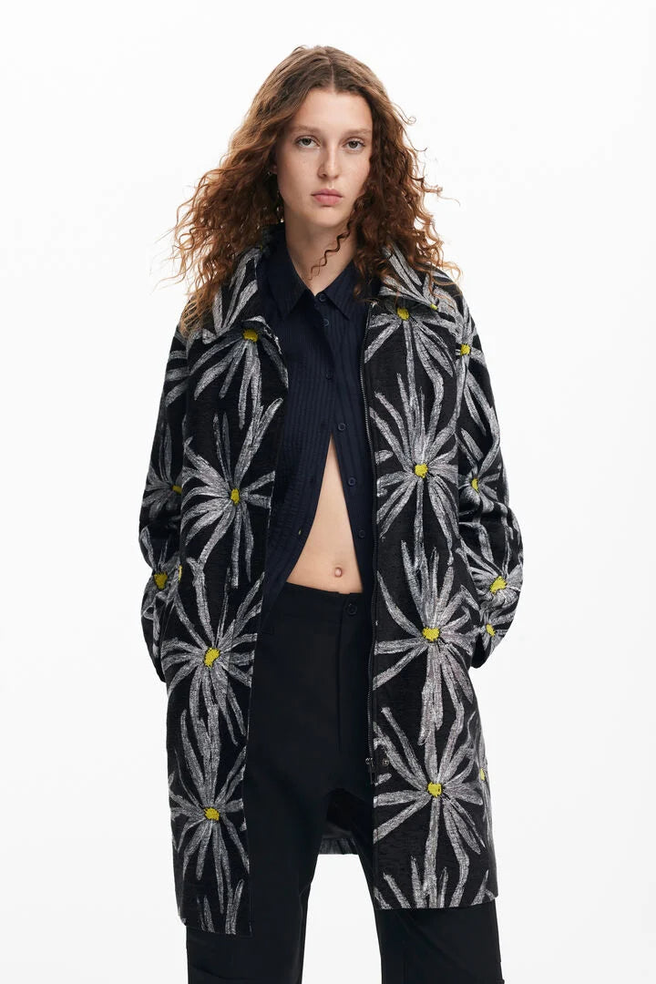 daisy print coat in black