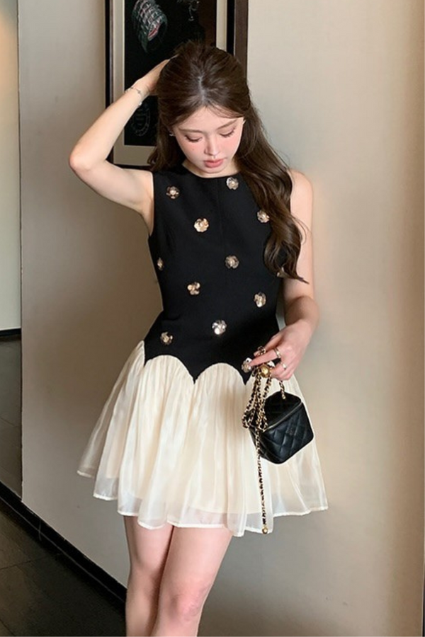 Stereoscopic Flower sleeveless mesh mini dress