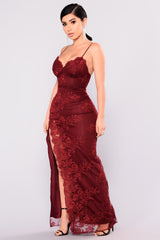 A Night In Tokyo Lace Dress - Burgundy