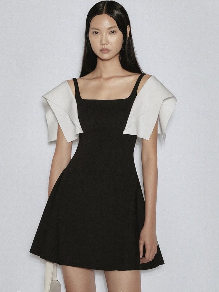 BARBARA BLACK SQUARE NECK MINI DRESS WITH WHITE SHOULDER