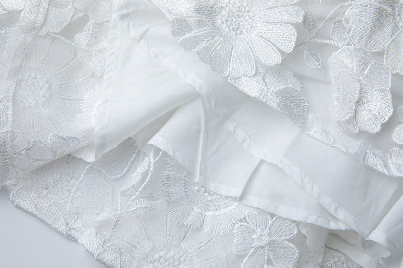 georgia 3d Floral Lace mini Dress in white