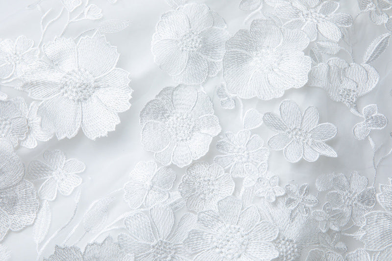 georgia 3d Floral Lace mini Dress in white