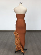 OSTRICH FEATHER BANDAGE DRESS WITH V-NECKLINE IN BROWN