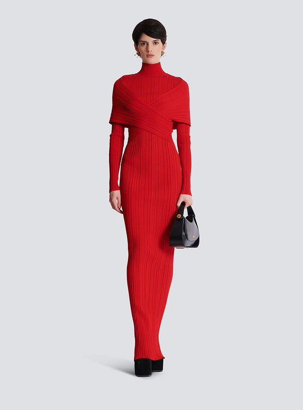 long sleeve pleated knit maxi dress in red