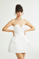 STRAPLESS BUSTIER MINI DRESS IN WHITE