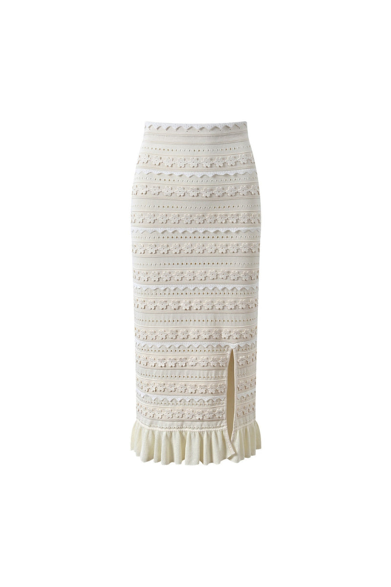 Crochet Trim Knit Skirt in ecru