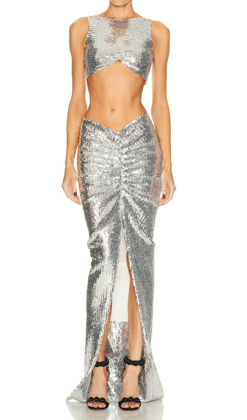 SEQUIN SLIT TWO-PIECE SUIT IN METALLIC SILVER DRESS STYLE OF CB 