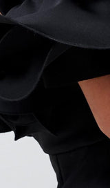 THREE-DIMENSIONAL CURLY BANDEAU DRESS IN BLACK styleofcb 