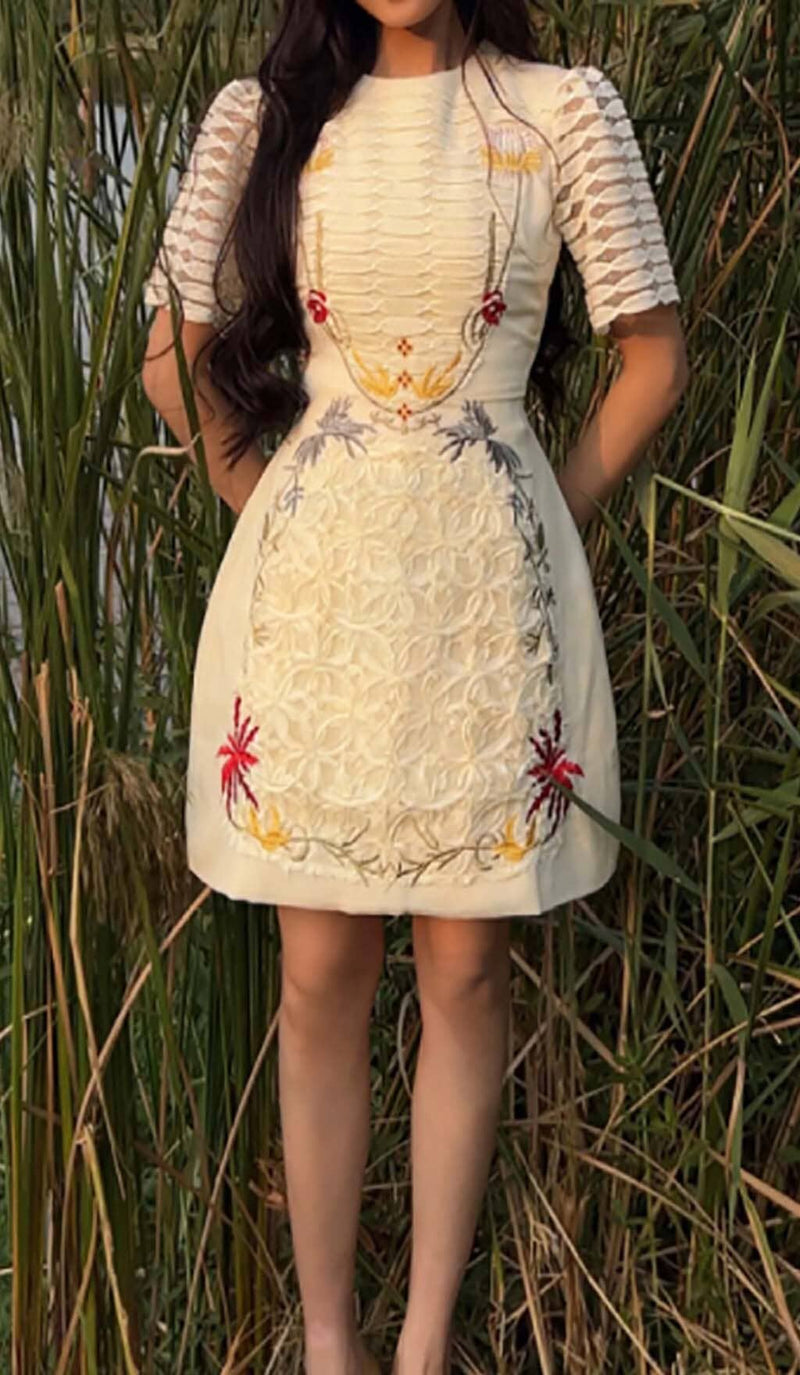 A-LINE SMOCKED MINI DRESSES IN WHITE DRESS STYLE OF CB 