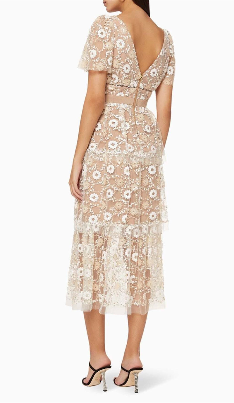 FLORAL EMBELLISHED PUFF SLEEVE MIDI DRESS IN WHITE DRESS STYLE OF CB 