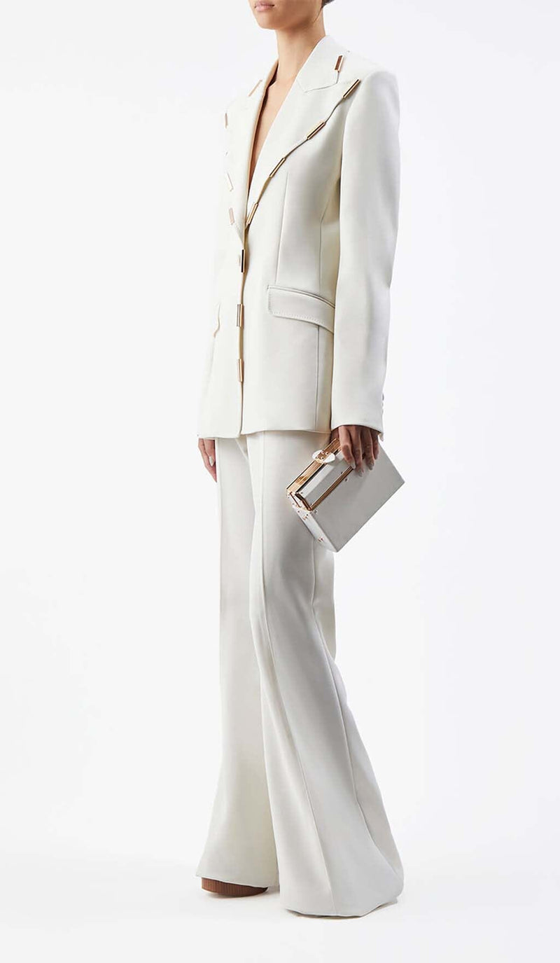 HIGH-RISE FLARED JACKET SUIT IN IVORY DRESS STYLE OF CB 