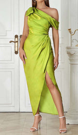 ONE SHOULDER SIDE ASYMMETRICAL MIDI DRESS IN GREEN DRESS STYLE OF CB 