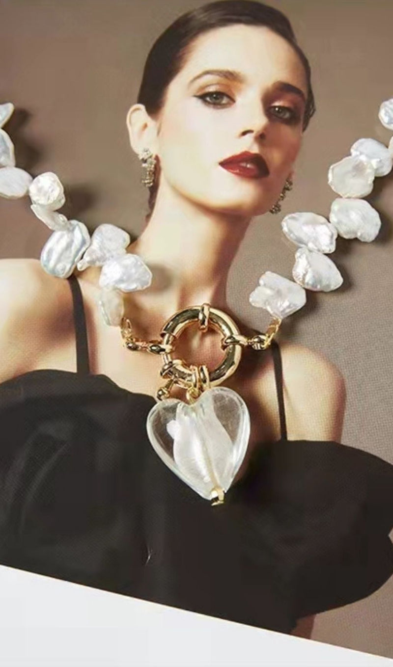 PEARL HEART SHAPED NECKLACE IN WHITE Jewelry styleofcb 