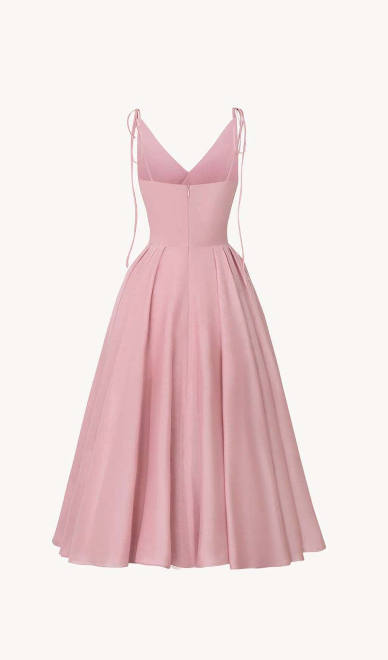 PLEATED FLARE BOTTOMING MIDI DRESS IN PINK DRESS STYLE OF CB 