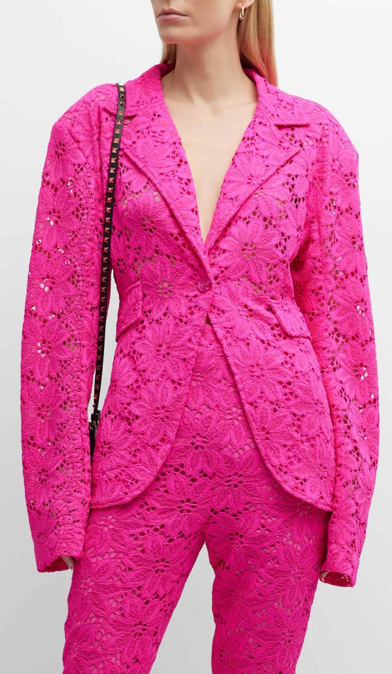 FLORAL-EMBROIDERED LACE TWO-PIECE SUIT IN PINK DRESS STYLE OF CB 